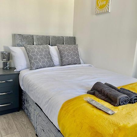 Cheerful 1 Bed Apartment Cardiff City Centre - Penarth Rd Quarto foto