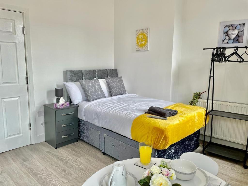 Cheerful 1 Bed Apartment Cardiff City Centre - Penarth Rd Quarto foto